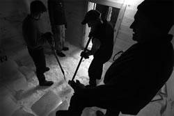 JZ_IceHarvest_2012__0027_DSC_0598_thumb